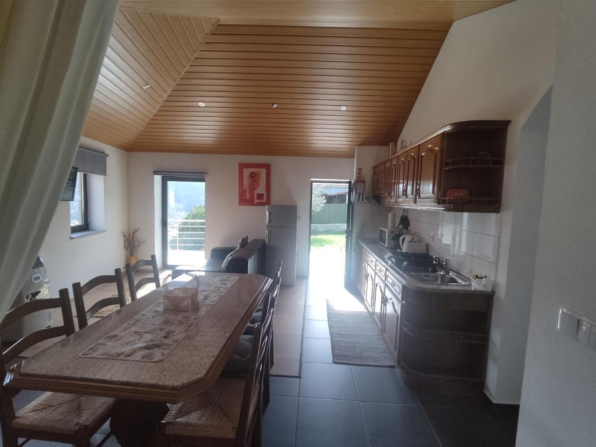 Vila Casa Cima De Vila Pereira  Exteriér fotografie
